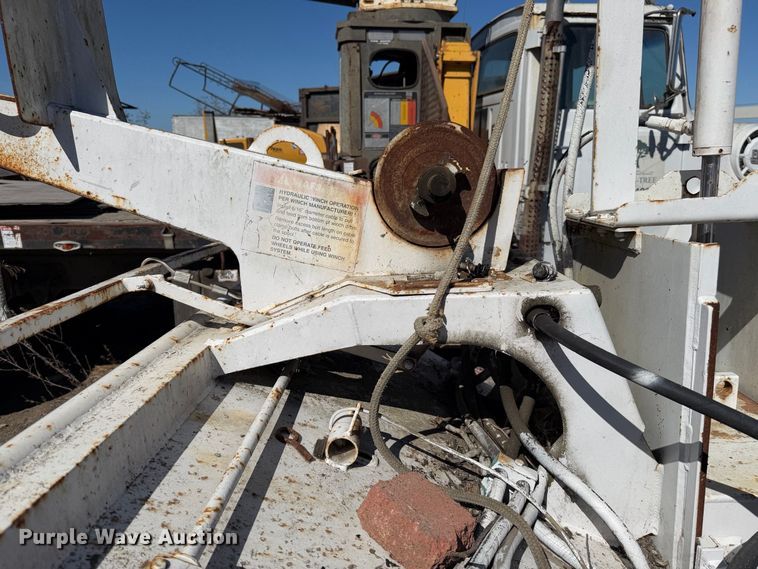 image for item EA0049 2005 Bandit 1590 wood chipper
