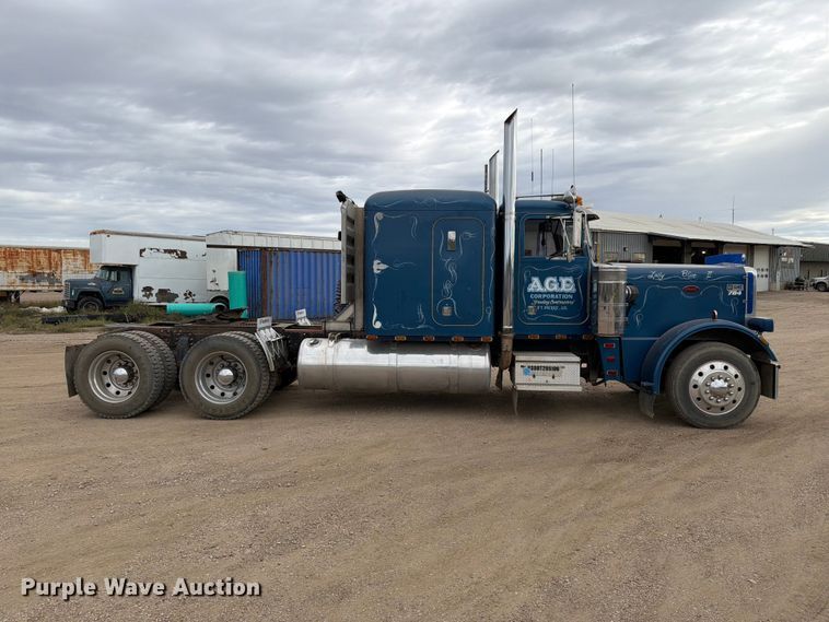 image for item EA0573 1984 Peterbilt 359 semi truck