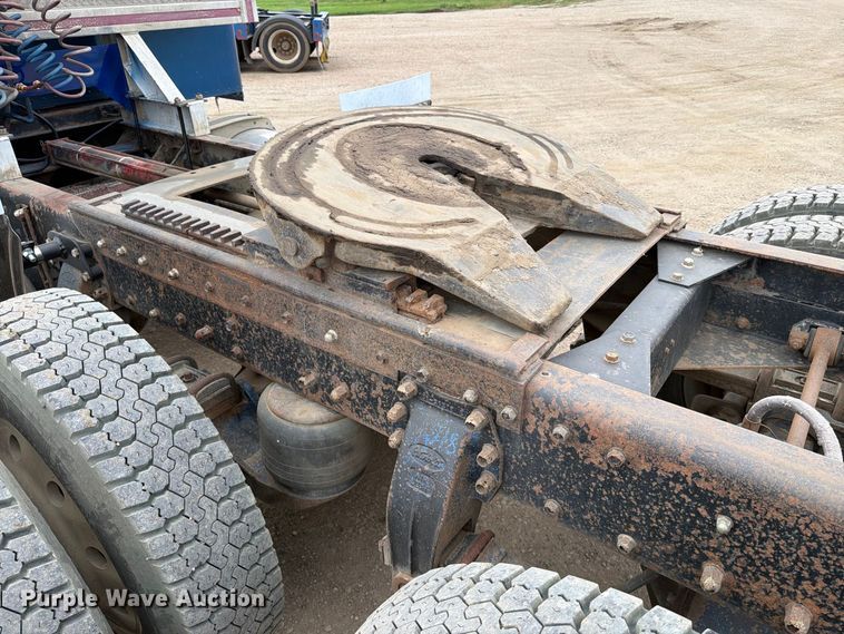 image for item EA0573 1984 Peterbilt 359 semi truck