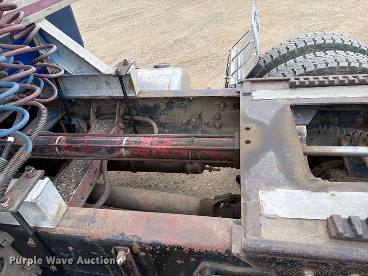 image for item EA0573 1984 Peterbilt 359 semi truck