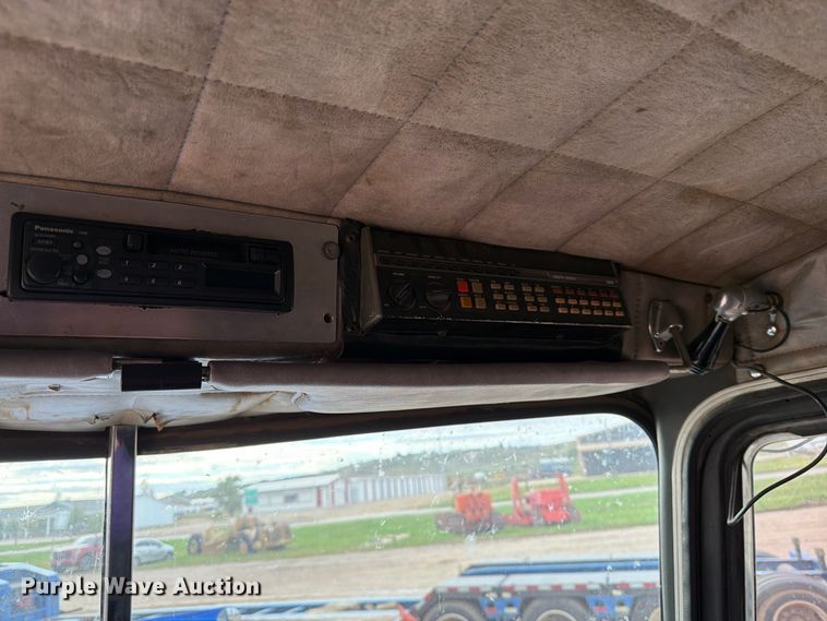 image for item EA0573 1984 Peterbilt 359 semi truck