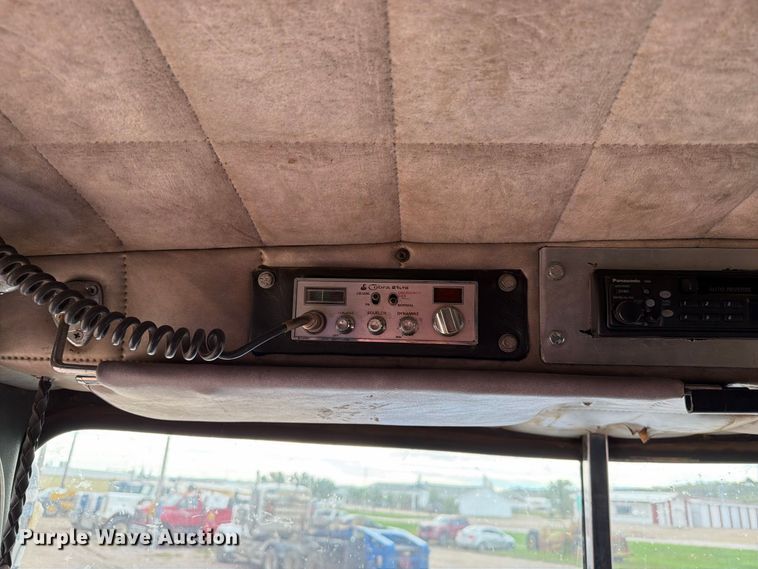 image for item EA0573 1984 Peterbilt 359 semi truck