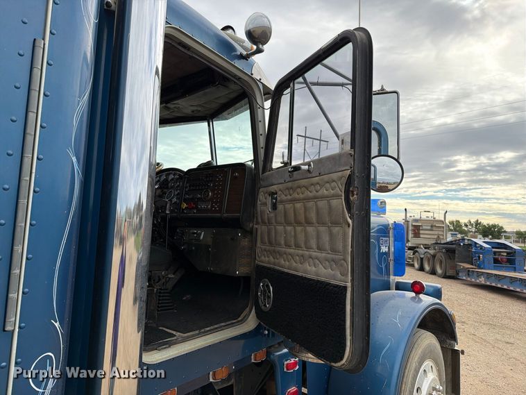 image for item EA0573 1984 Peterbilt 359 semi truck