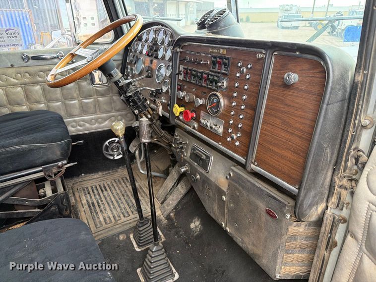image for item EA0573 1984 Peterbilt 359 semi truck