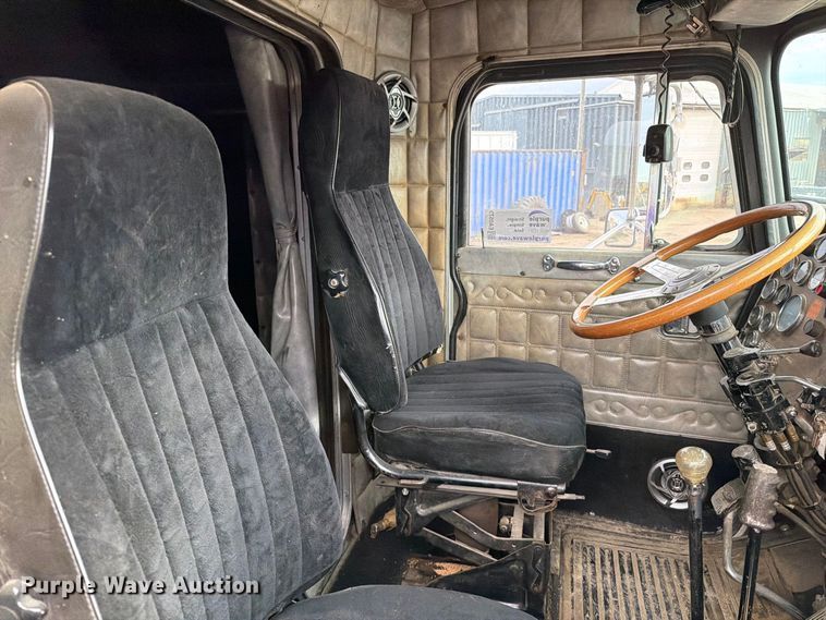 image for item EA0573 1984 Peterbilt 359 semi truck