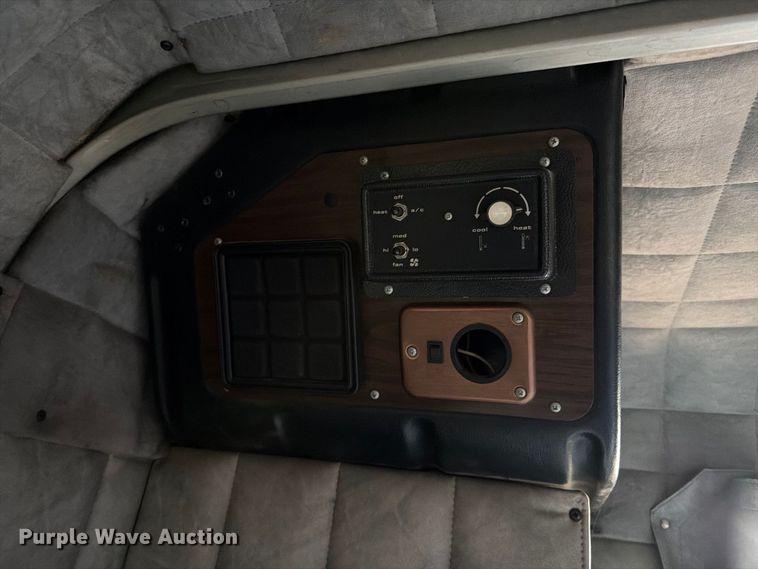 image for item EA0573 1984 Peterbilt 359 semi truck