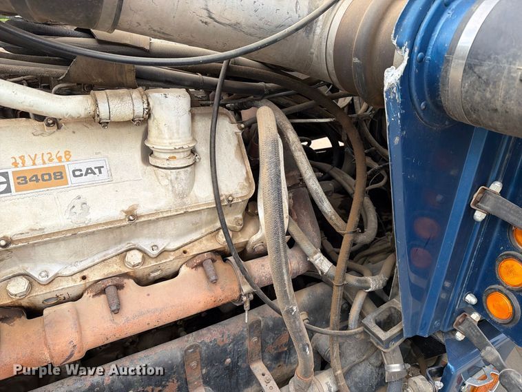 image for item EA0573 1984 Peterbilt 359 semi truck