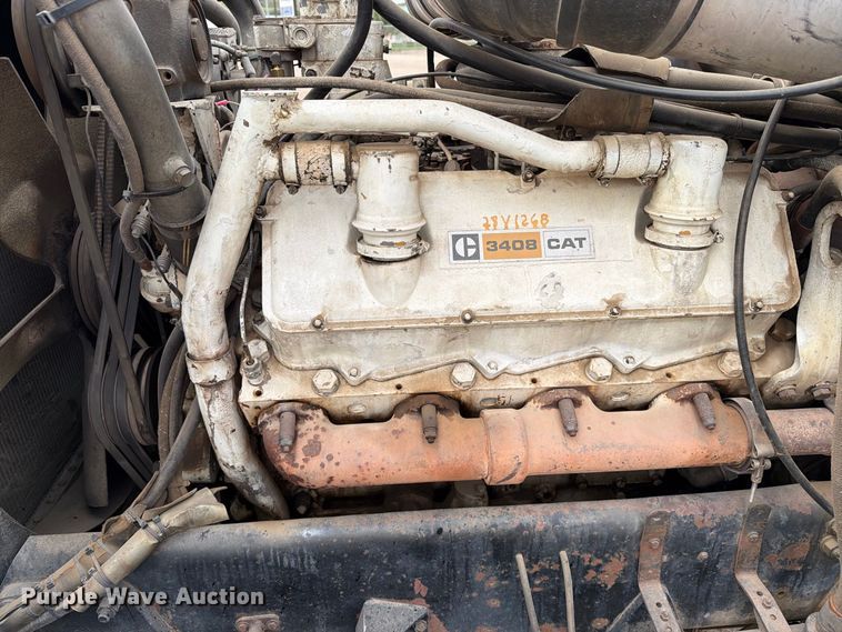 image for item EA0573 1984 Peterbilt 359 semi truck