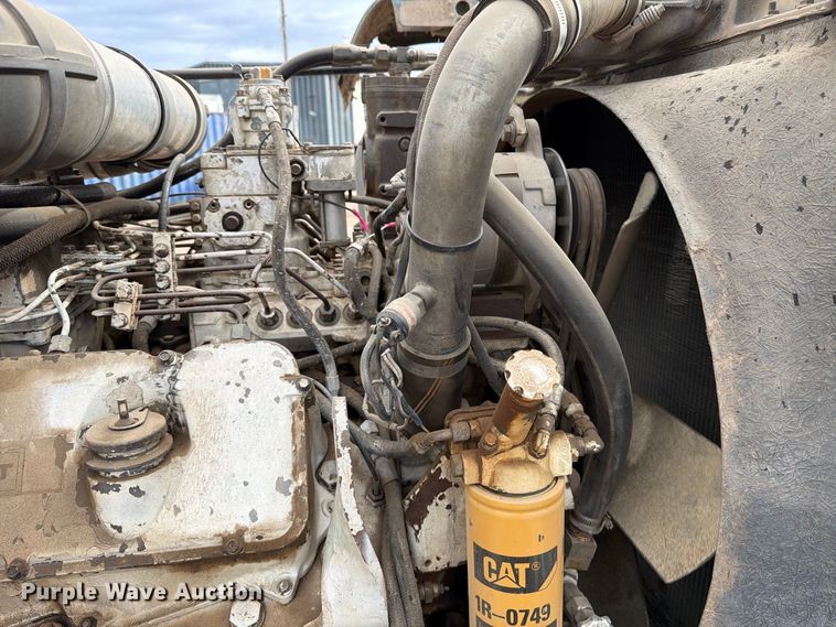 image for item EA0573 1984 Peterbilt 359 semi truck