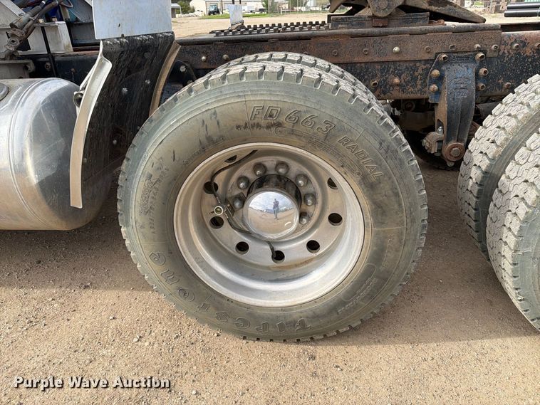 image for item EA0573 1984 Peterbilt 359 semi truck