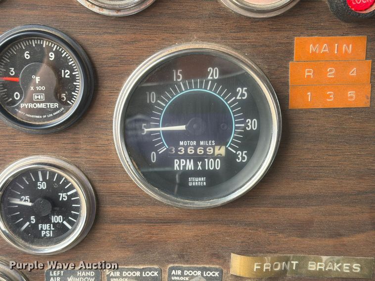 image for item EA0573 1984 Peterbilt 359 semi truck