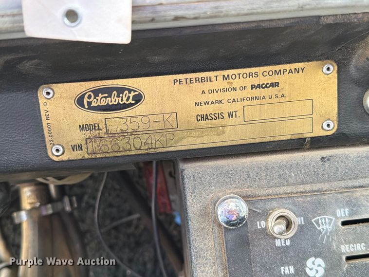 image for item EA0573 1984 Peterbilt 359 semi truck
