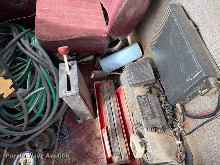 image for item EA0576 1989 Freightliner Conventional water truck