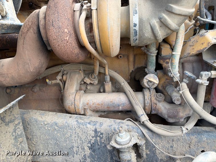 image for item EA0576 1989 Freightliner Conventional water truck