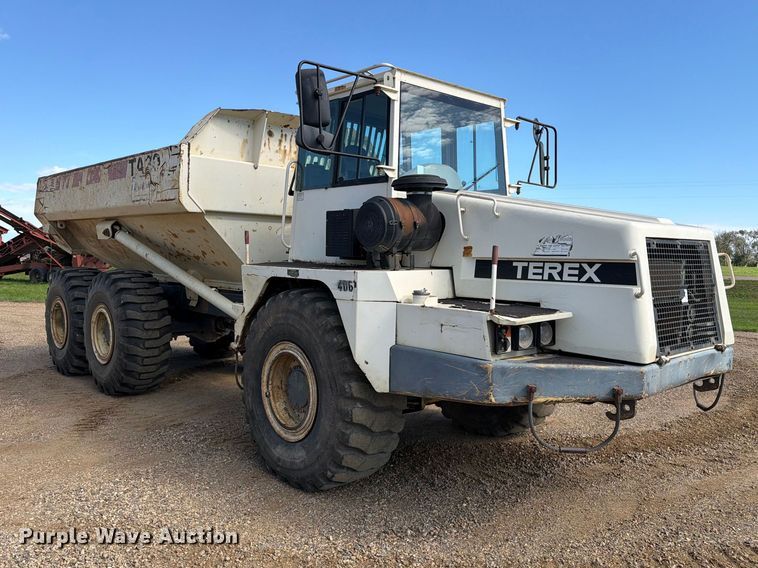 image for item EA0583 2001 Terex TA30 articulated haul truck
