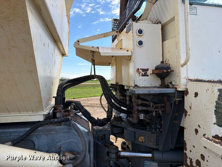 image for item EA0583 2001 Terex TA30 articulated haul truck