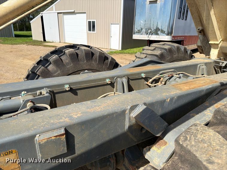 image for item EA0583 2001 Terex TA30 articulated haul truck