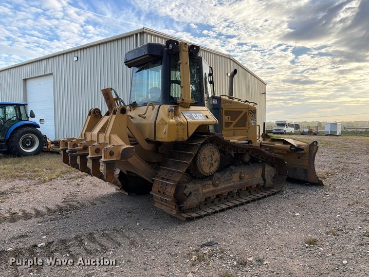image for item EA0585 2008 Caterpillar D6N XL dozer