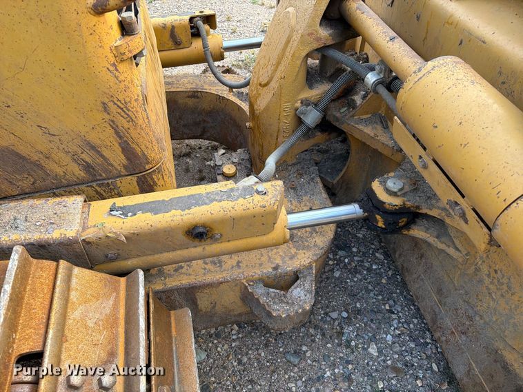 image for item EA0585 2008 Caterpillar D6N XL dozer