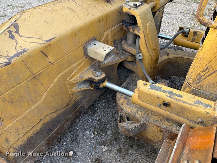 image for item EA0585 2008 Caterpillar D6N XL dozer