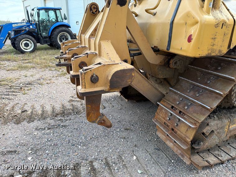 image for item EA0585 2008 Caterpillar D6N XL dozer