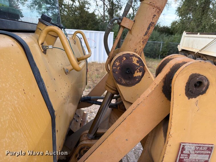 image for item EA0585 2008 Caterpillar D6N XL dozer
