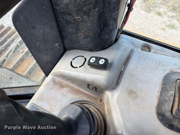 image for item EA0585 2008 Caterpillar D6N XL dozer