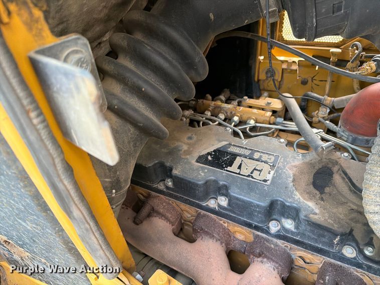 image for item EA0585 2008 Caterpillar D6N XL dozer