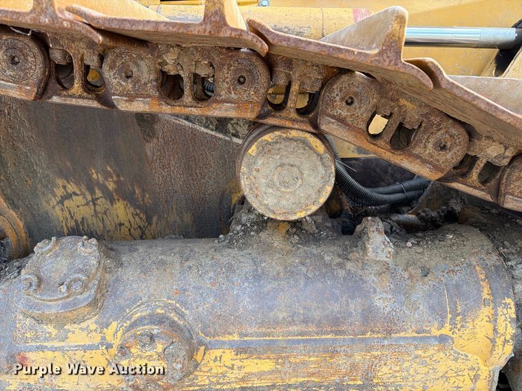 image for item EA0585 2008 Caterpillar D6N XL dozer