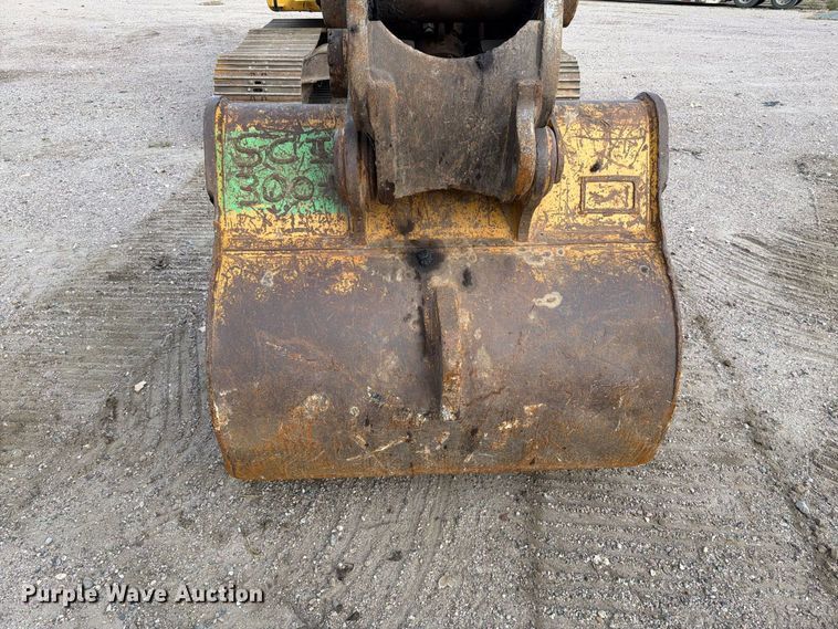 image for item EA0586 2014 Caterpillar 324E L excavator