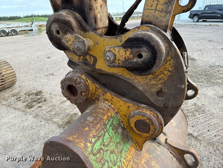 image for item EA0586 2014 Caterpillar 324E L excavator