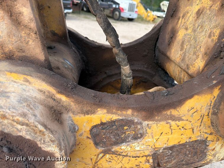 image for item EA0586 2014 Caterpillar 324E L excavator