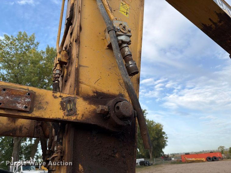 image for item EA0586 2014 Caterpillar 324E L excavator