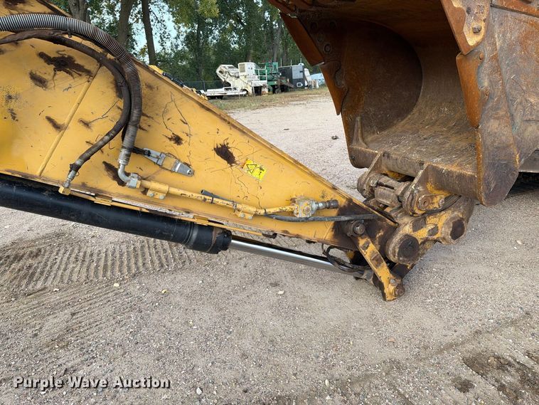 image for item EA0586 2014 Caterpillar 324E L excavator