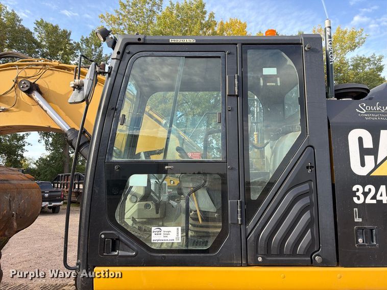 image for item EA0586 2014 Caterpillar 324E L excavator