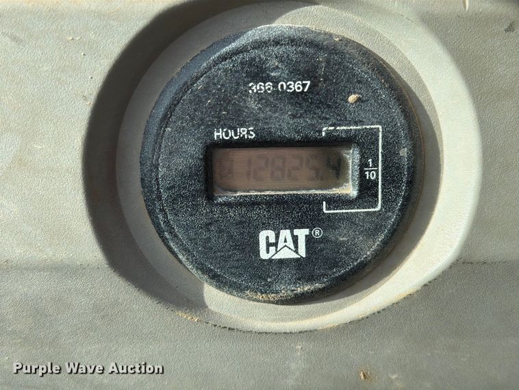image for item EA0586 2014 Caterpillar 324E L excavator