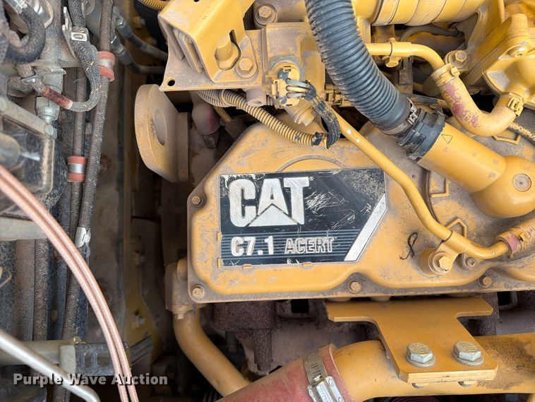 image for item EA0586 2014 Caterpillar 324E L excavator
