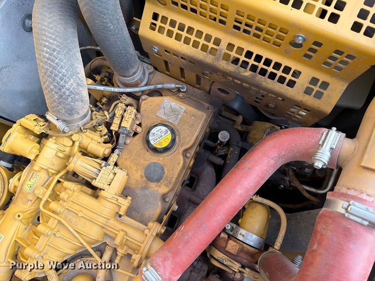 image for item EA0586 2014 Caterpillar 324E L excavator