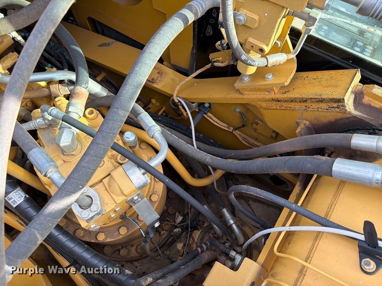 image for item EA0586 2014 Caterpillar 324E L excavator