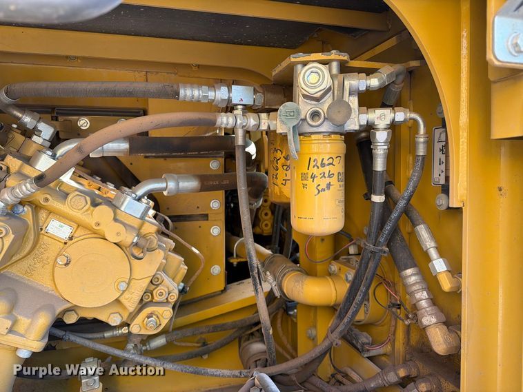 image for item EA0586 2014 Caterpillar 324E L excavator