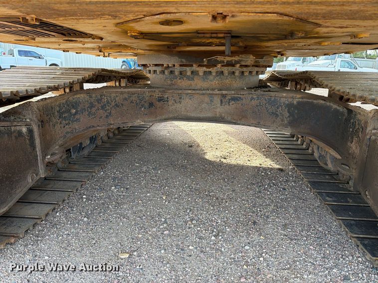 image for item EA0586 2014 Caterpillar 324E L excavator