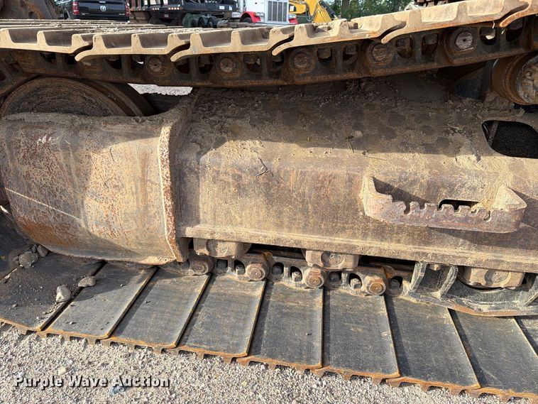 image for item EA0586 2014 Caterpillar 324E L excavator