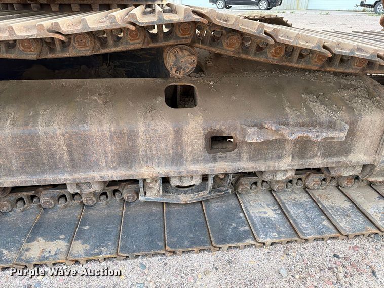 image for item EA0586 2014 Caterpillar 324E L excavator