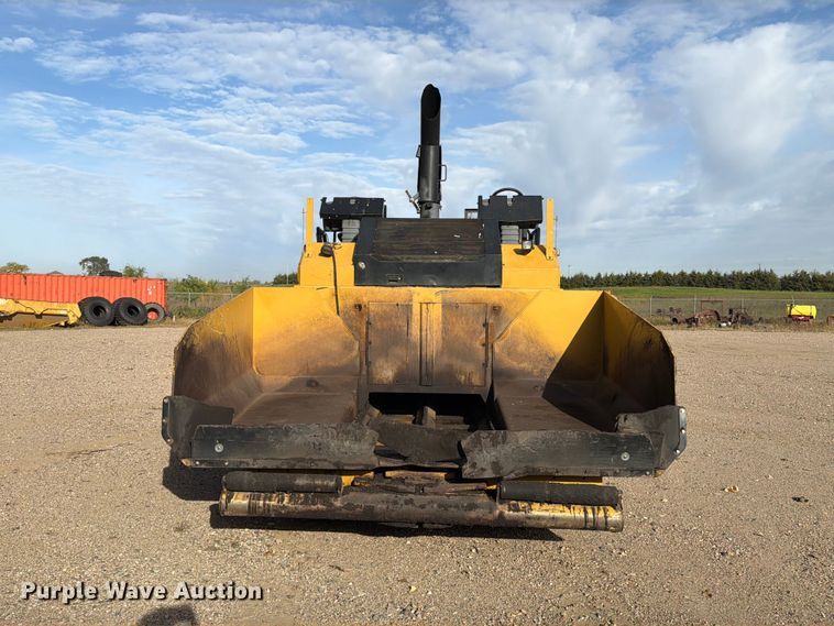 image for item EA0587 2014 Caterpillar AP-555E paver