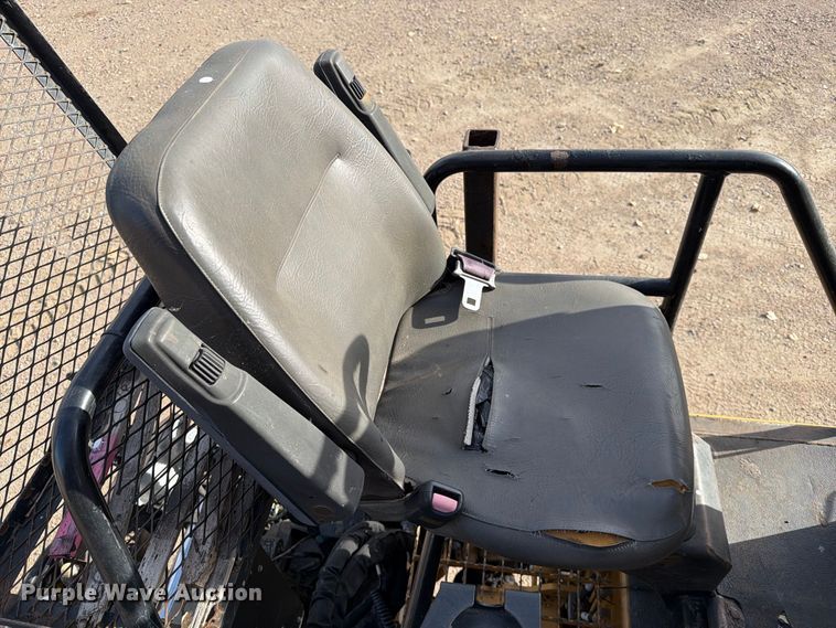image for item EA0587 2014 Caterpillar AP-555E paver