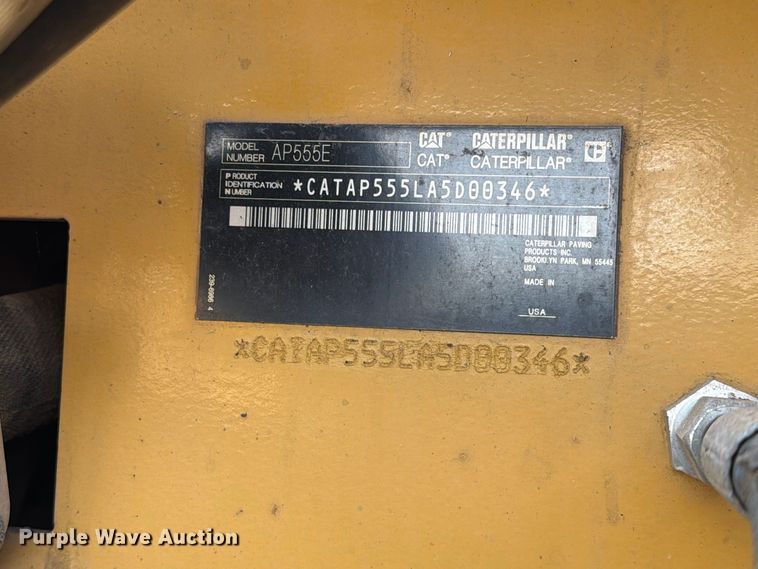 image for item EA0587 2014 Caterpillar AP-555E paver
