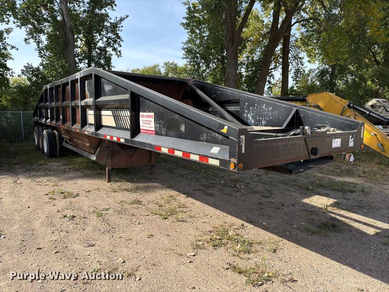 image for item EA0588 2012 Dakota Trailer Manufacturing bottom dump trailer