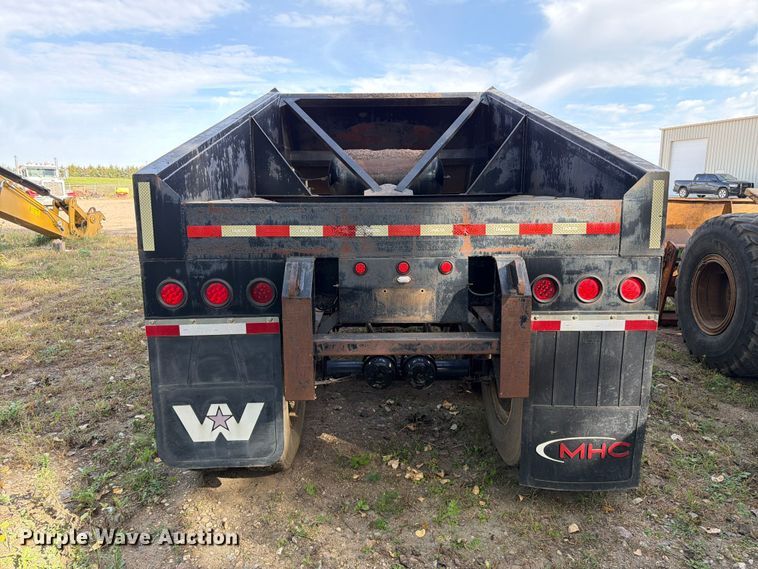 image for item EA0588 2012 Dakota Trailer Manufacturing bottom dump trailer