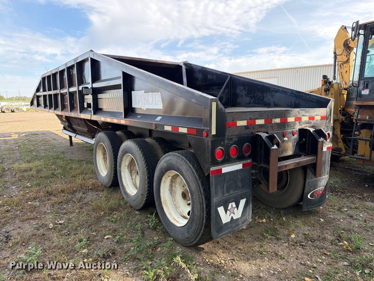 image for item EA0588 2012 Dakota Trailer Manufacturing bottom dump trailer