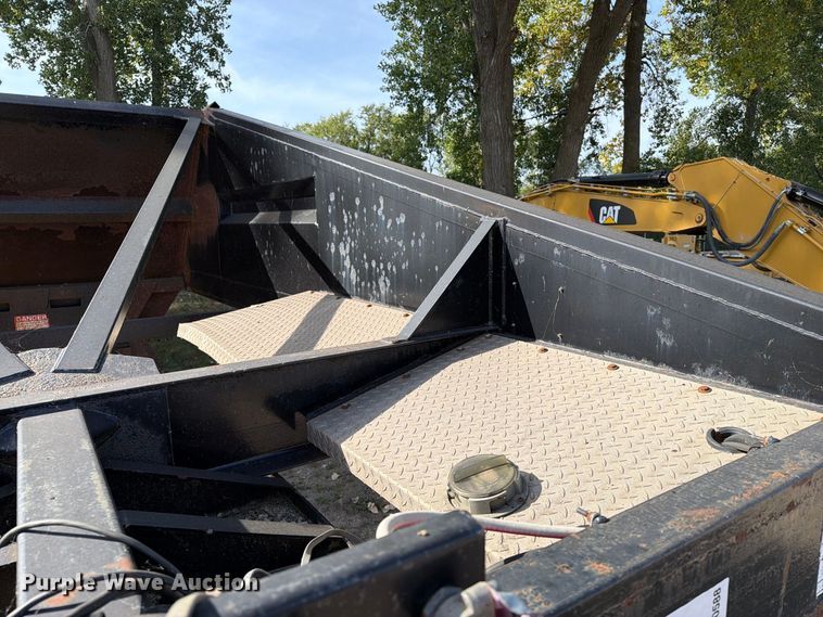 image for item EA0588 2012 Dakota Trailer Manufacturing bottom dump trailer